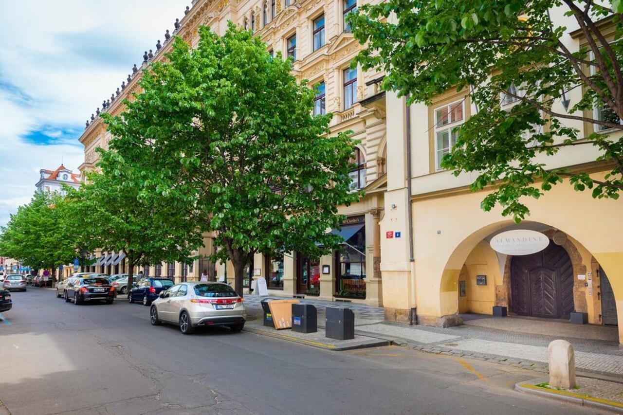 Apartments Almandine Prague Exterior photo