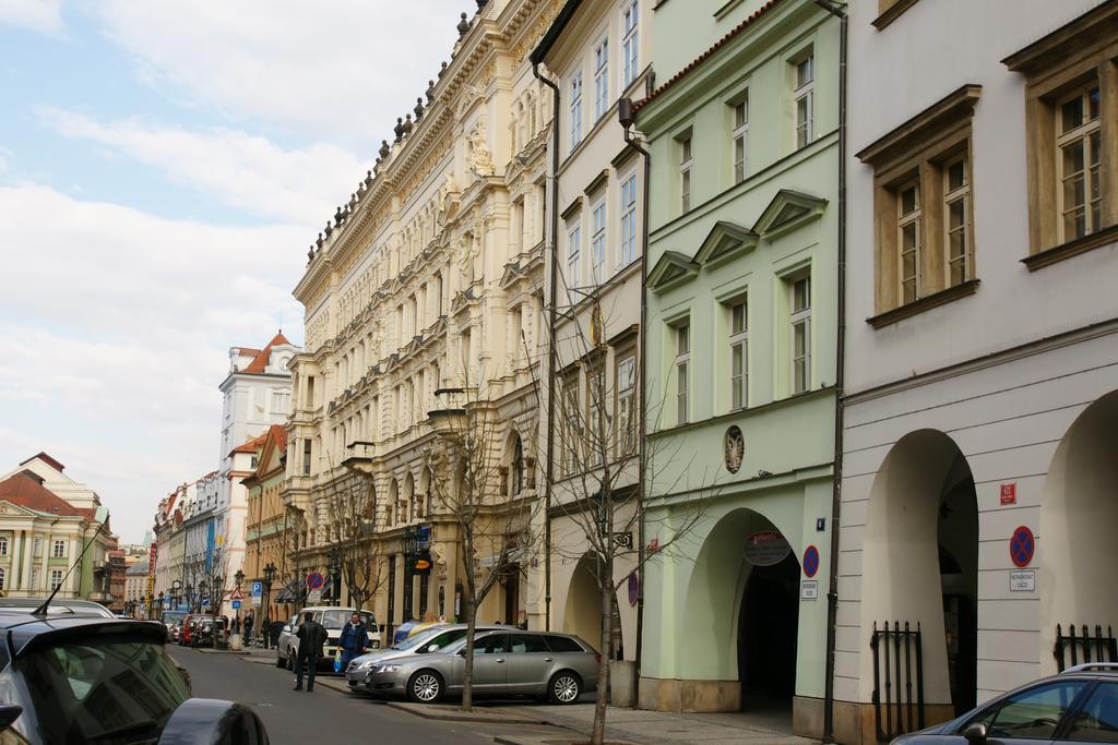 Apartments Almandine Prague Exterior photo